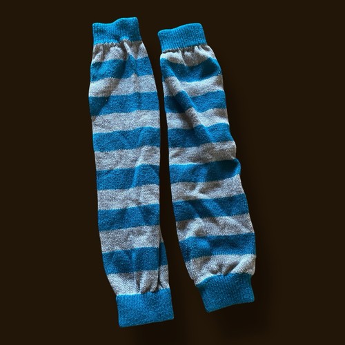 blue and grey striped knit leg warmers. EL12