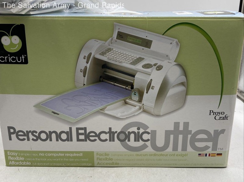 Cricut Provo Craft Personal Electronic Die Cutting Machine With Accessories