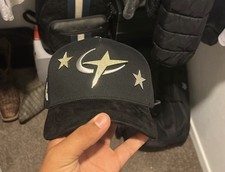 Adjustable Black Baseball Cap with Gold Star and Moon Design for Men