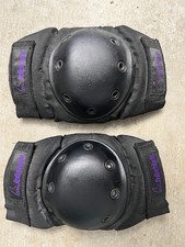 Nakolanniki Rollerblade, duże, minimalne zastosowanie. Czerń i fiolet.