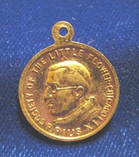 Medal St Therese Pope Pius XII Society of the Little Flower Chicago IL FREE SHIP