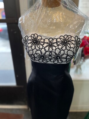 bella formals by venus prom dresses Black Whit Beaded Embroidered Evening Dress size 12 Stretch satin dresses