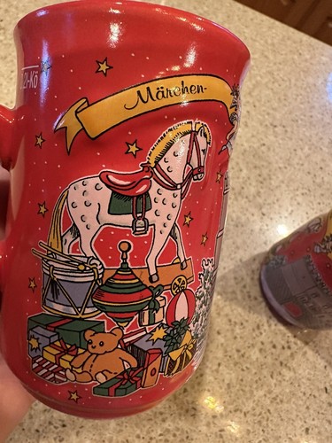 Koessinger Vintage AG 84069 Schierling Germany Christmas Mug 2007 Red Set of 2 - Picture 9 of 9