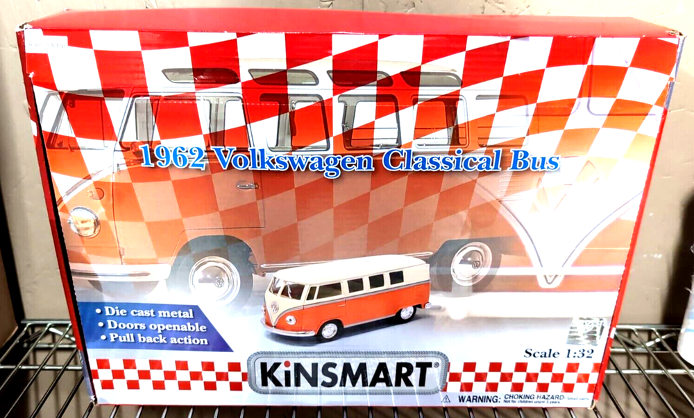 1962 Volkswagen Bus Diecast Toy Car 1:32 Scale Peace Love VW Model 5-Inch