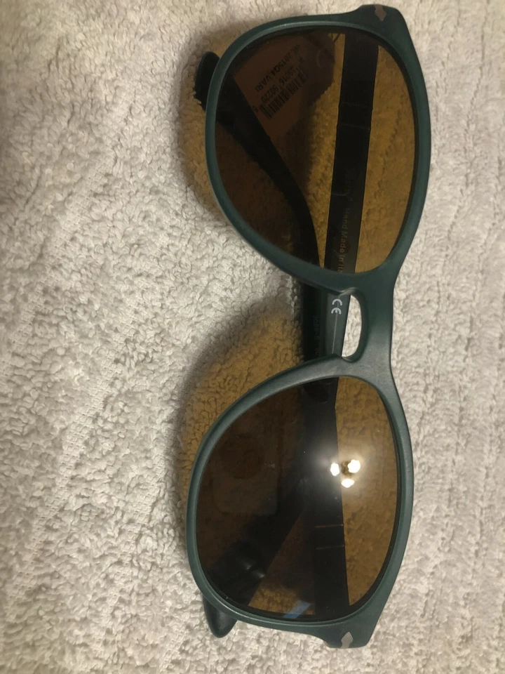 Gafas de sol Persol verde polarizadas Foto 2 de 4