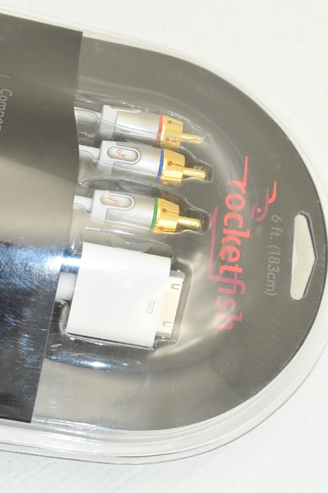 Rocketfish RF-IPODAV 1.8 M/6 ft Component AV Cable for iPod, Audio Video Connect