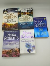5 Nora Roberts Paperback Book Bundle Joblot (Bundle C)