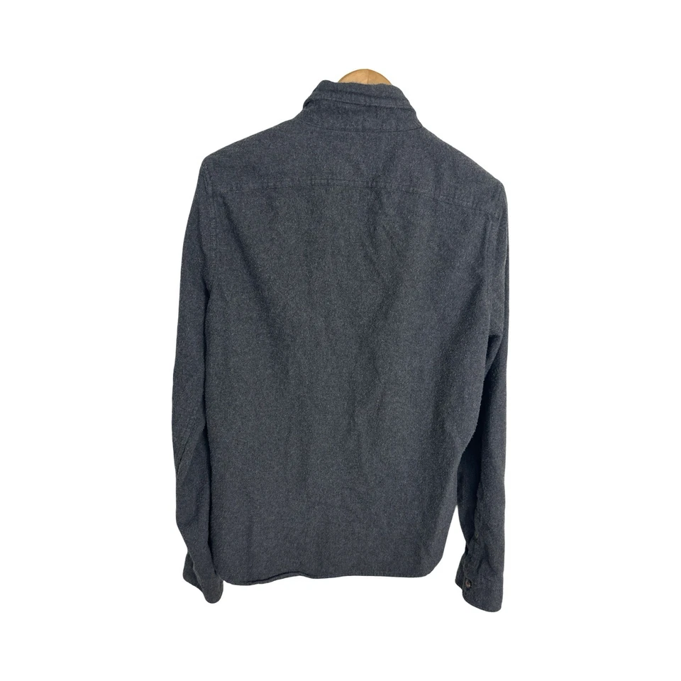 Abercrombie Fitch Muscle Men’s Gray Flannel Button Down Shirt Size XL - Image 4 of 4