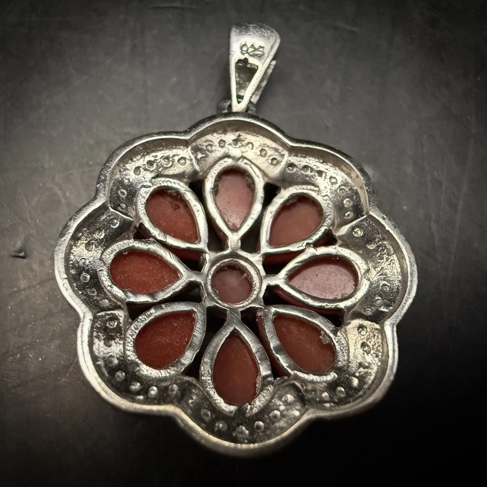 925 Sterling Silver & Coral Pendant - Image 3 of 4