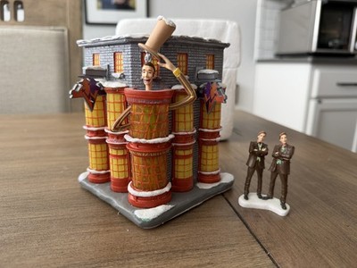 Bradford Exchange Weasleys  Wizard Wheezes With Fred And George (LIGHTS UP!)