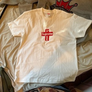 Supreme Cross Box Logo Tee | eBay