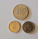 3 Canadian Coins 2001 (5 Pence) 2002 (25 Cents) 1952-20002 (10 Cents) Circulated — photo 5