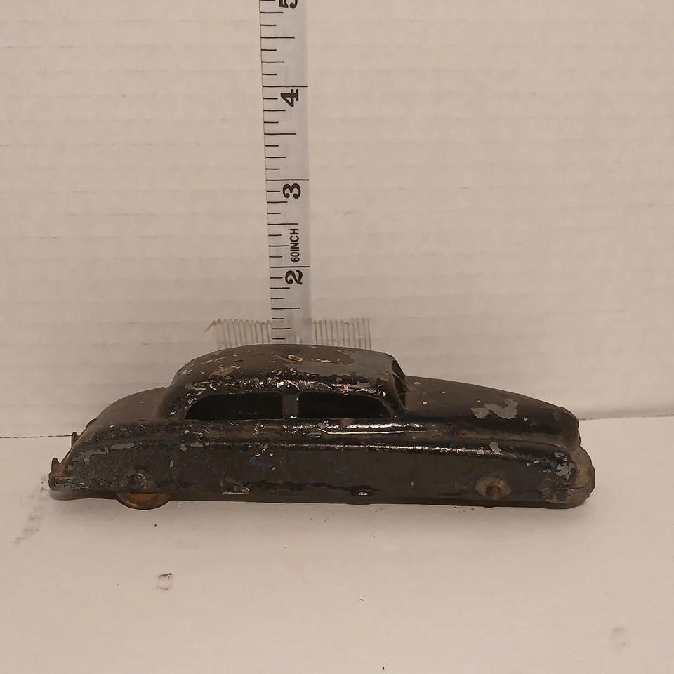 2 Tootsietoy40’s Kaiser Jumbo 746 Sedán y Camión Acero Prensado Tootsie Juguete EE. UU. Foto 4 de 4