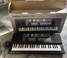 Yamaha PSS-570 Multi-Programmable Keyboard Sy...