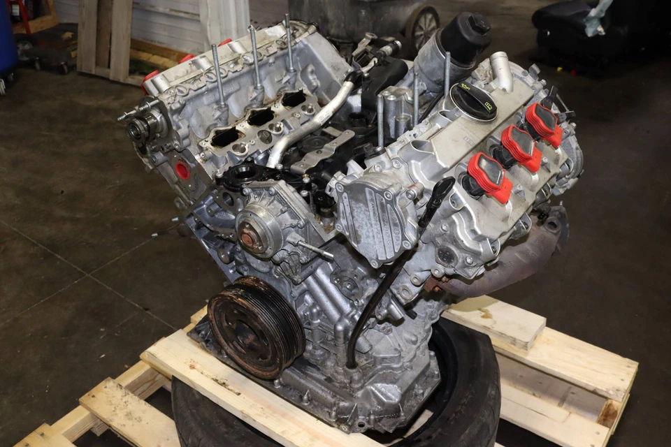 *AS-IS* 2014-2016 AUDI A5 QUATTRO 3.0L - Engine LONG Block Assembly 06E100037C - Image 4 of 4