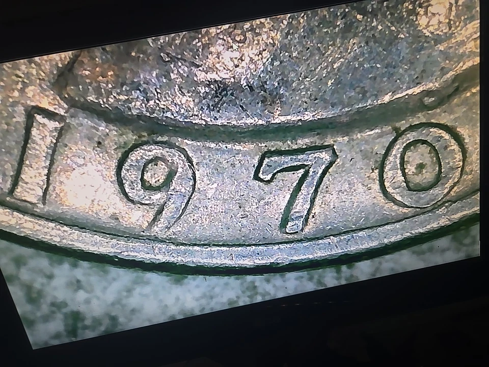 1970 D Doubled Die Revese Washington Quarter Error. Doubling Can Be Seen. - Image 3 of 4