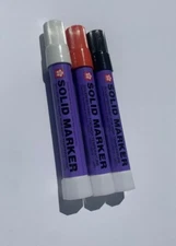 Sakura Solid Paint Marker  3 Pack