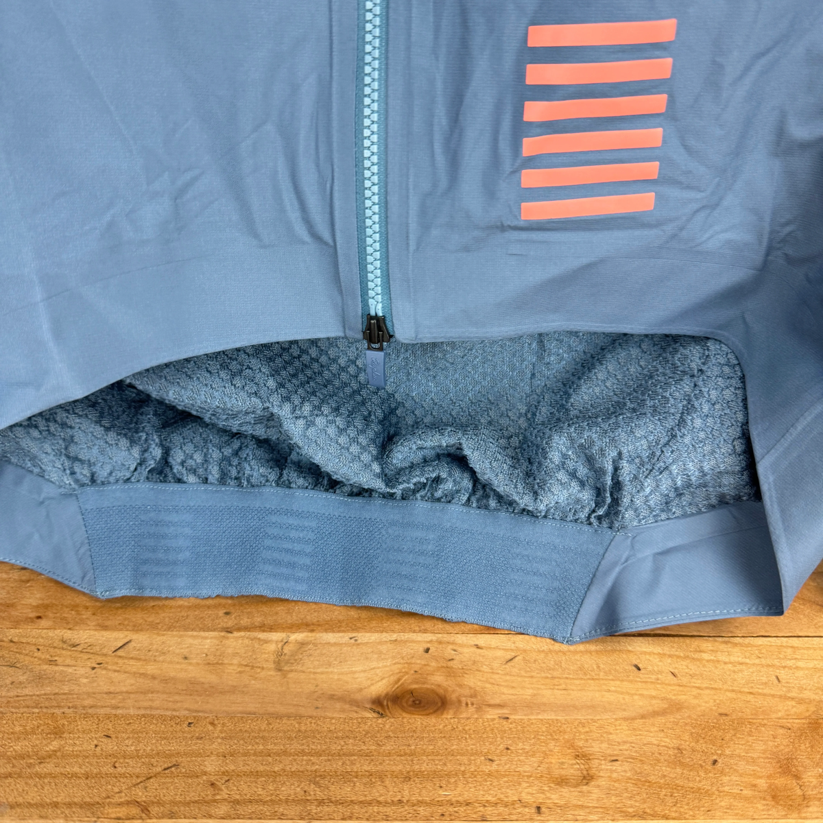 New! Rapha Pro Team Insulated Gore-Tex Rain Medium Blue Cycling