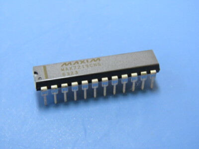 Maxim  MAX7219CNG Qty of 10 per Lot LED Display Drivers 8-Digit LED Display Driv