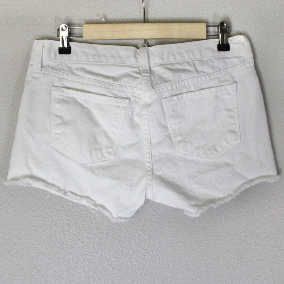 Pantalones Cortos de Jean Marca J Corte Para Mujer Talla 27 Blanco Denim Ojales Dobladillo Envejecido Foto 2 de 4