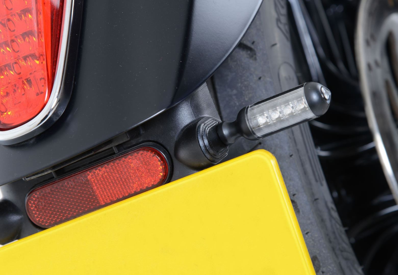 R&G Indicator Adapter Kit Black (Rear) Indian Motorcycles Scout 2015