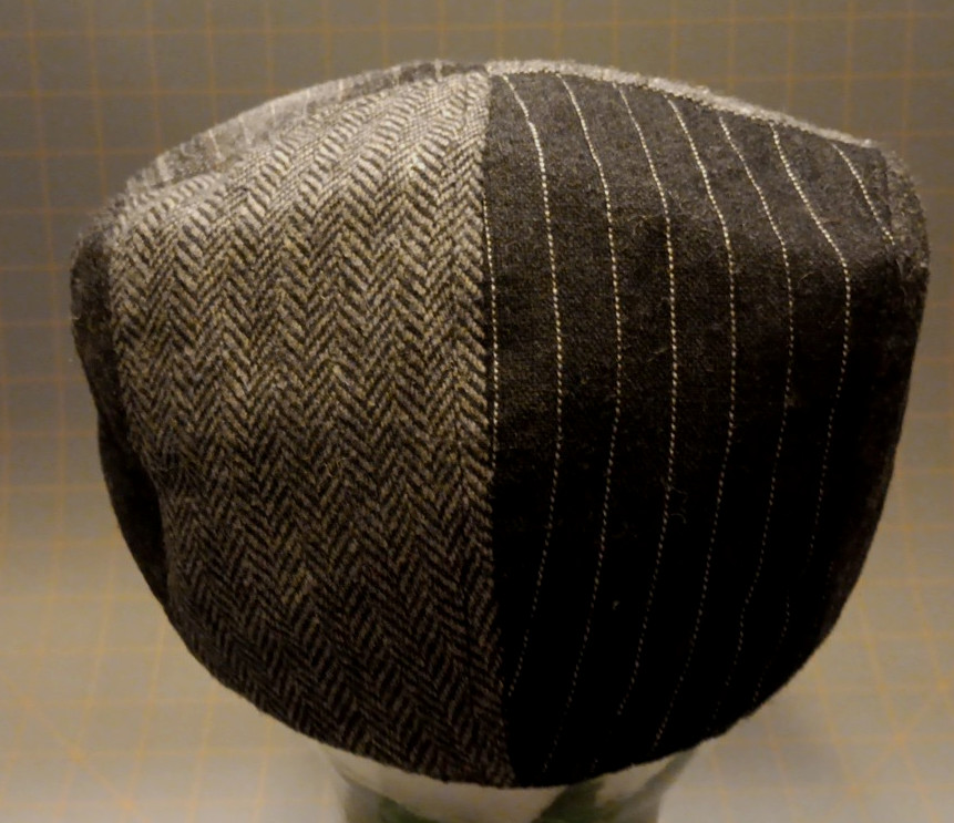 Men's M/L Grayscale Multi Patchwork Padded Lined … - image 3