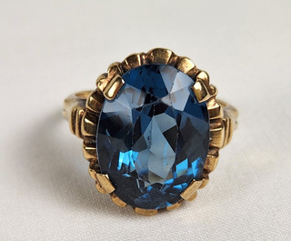 Vintage 10k Yellow Gold Oval Blue Topaz Filigree Ring 5.354grams Size 4.5 Scrap