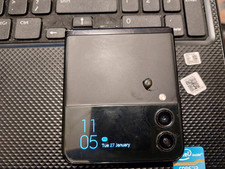 (#230) Z Flip 3 5G  128GB 8GB.