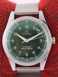 Beautiful Roamer Hand-Winding Green Dial All Working Men Wristwatch Steel Band