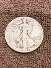 1942 P WALKING LIBERTY HALF DOLLAR 90% SILVER  No Reserve/ 3 Day Auction
