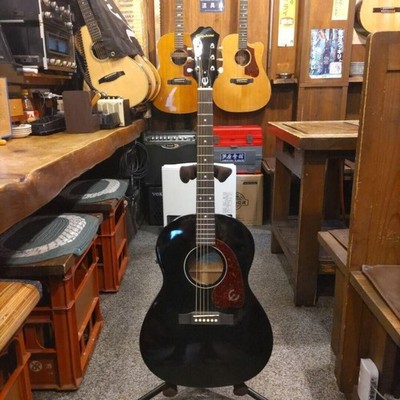 Epiphone FT30 Caballero Akustik-E-Gitarre mit Gigbag gebraucht aus Japan