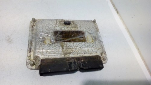 VW PASSAT Variant B5 3B6 Motorsteuergerät ECU 3B1907401B 2.50 Diesel 27707793