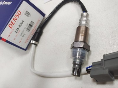 Upstream Oxygen Sensor OEM DENSO 234-9064 For 2005 2006 HONDA CR-V 2.4L-L4 US