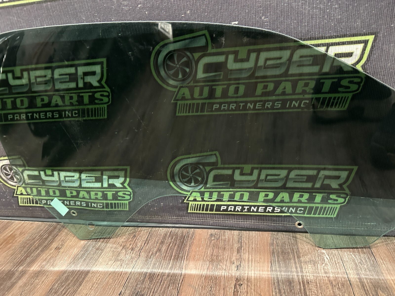 Audi R8 2017-2018 FRONT+LEFT Door glass P/N 4S7845201