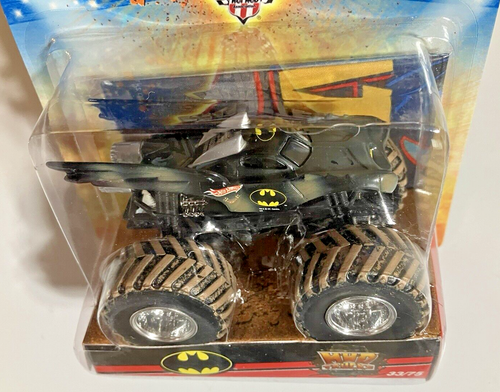 Hot Wheels ~2009 ~ BATMAN BATMOBILE ~ Monster Jam ~ FLAG SERIES ~ #33/75 ~VG+ - Picture 7 of 11