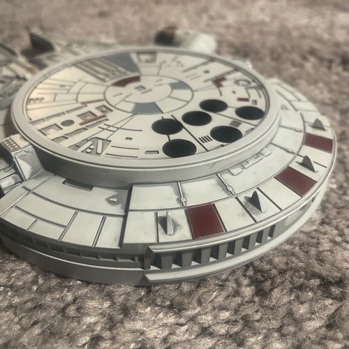 Star Wars Millennium Falcon Wireless Light Up Phone Charger Pad Apple Android - Picture 5 of 5