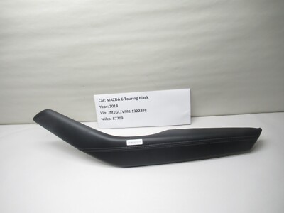 mページ　0916 18-21 MAZDA 6 Rear Right Door Panel Pull Handle Arm Rest Leather