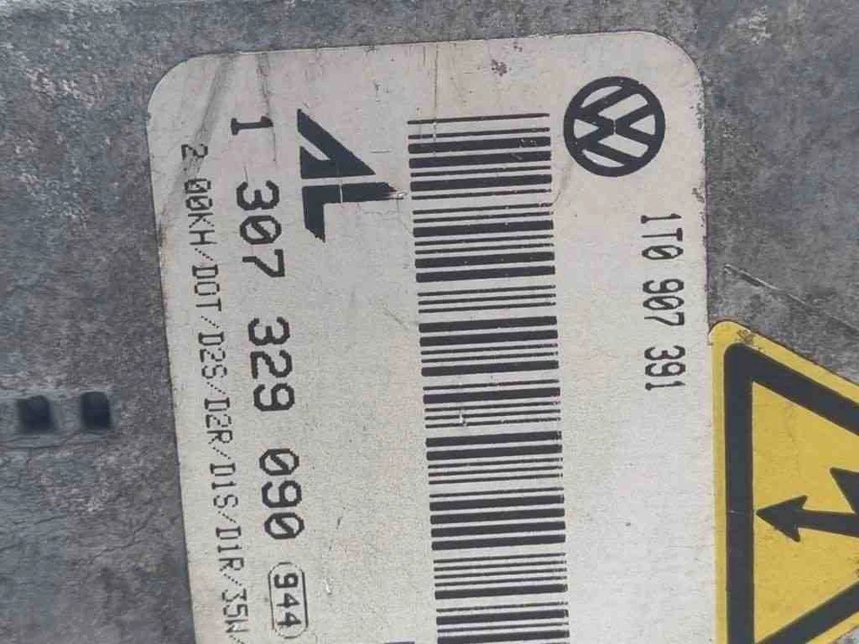 VW TOURAN 1T1, 1T2 Unité de Contrôle au Xénon 1T0907391 2.00 Diesel 31448776 - Immagine 2 di 4