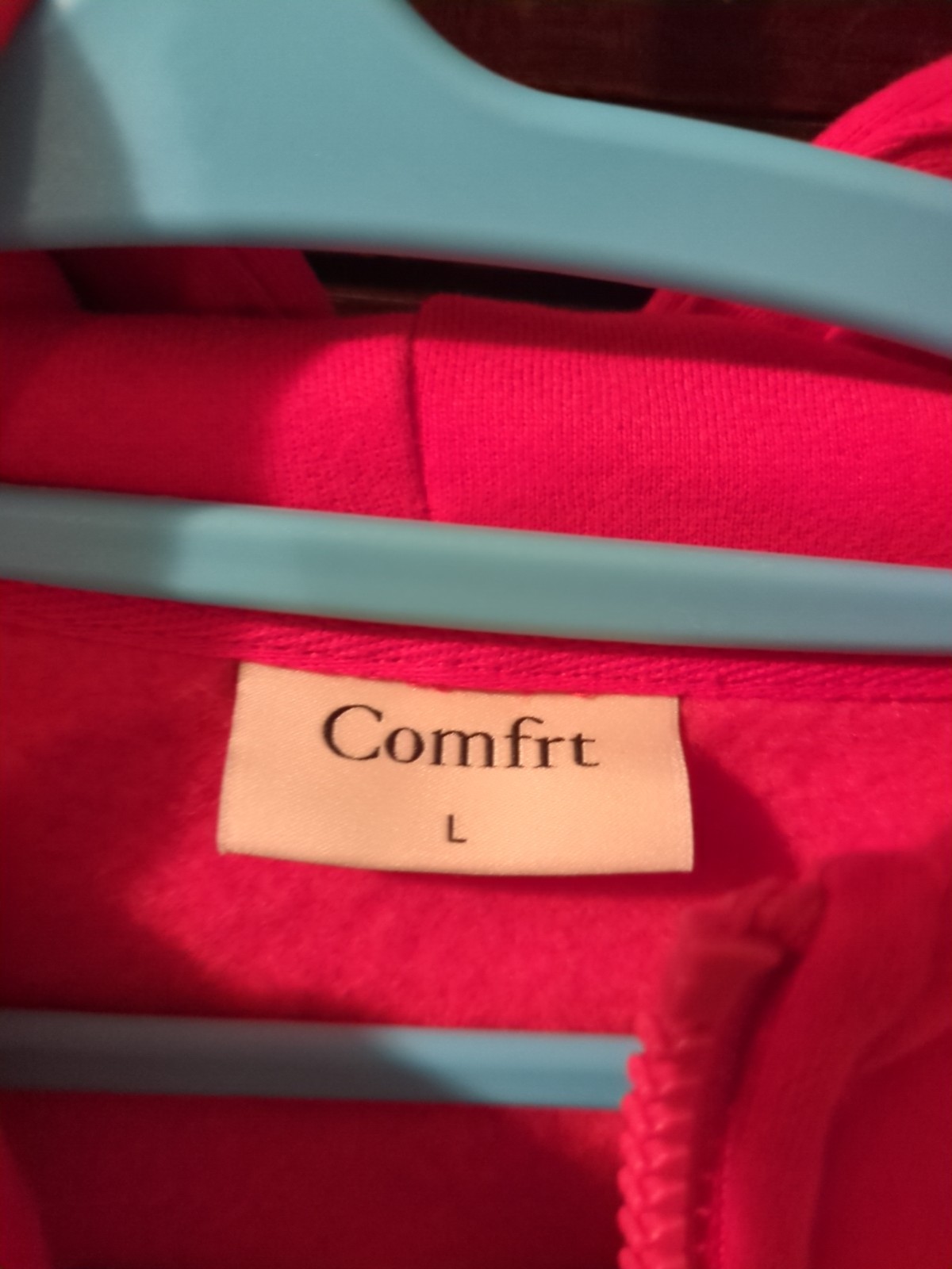 Comfrt Red Hoddie (Large)