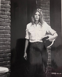 ABC Vintage Original BW 8x10 Press Photo Lindsay Wagner The Bionic Woman 