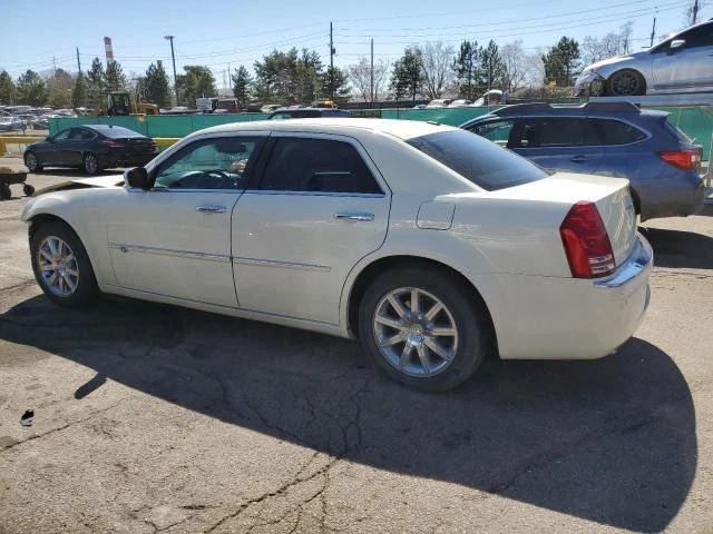 Used Right Fuel Pump fits: 2010 Chrysler 300 Pump Assembly AWD 19 gallon tank R. Foto 2 de 4