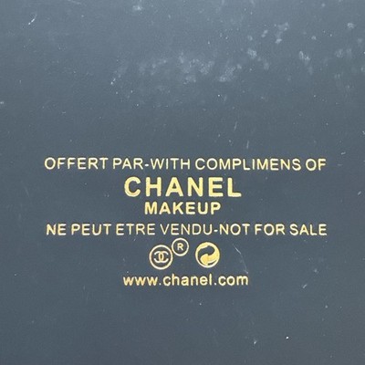 CHANEL Exclusive Novelty Smartphone Pouch Shoulder Bag for