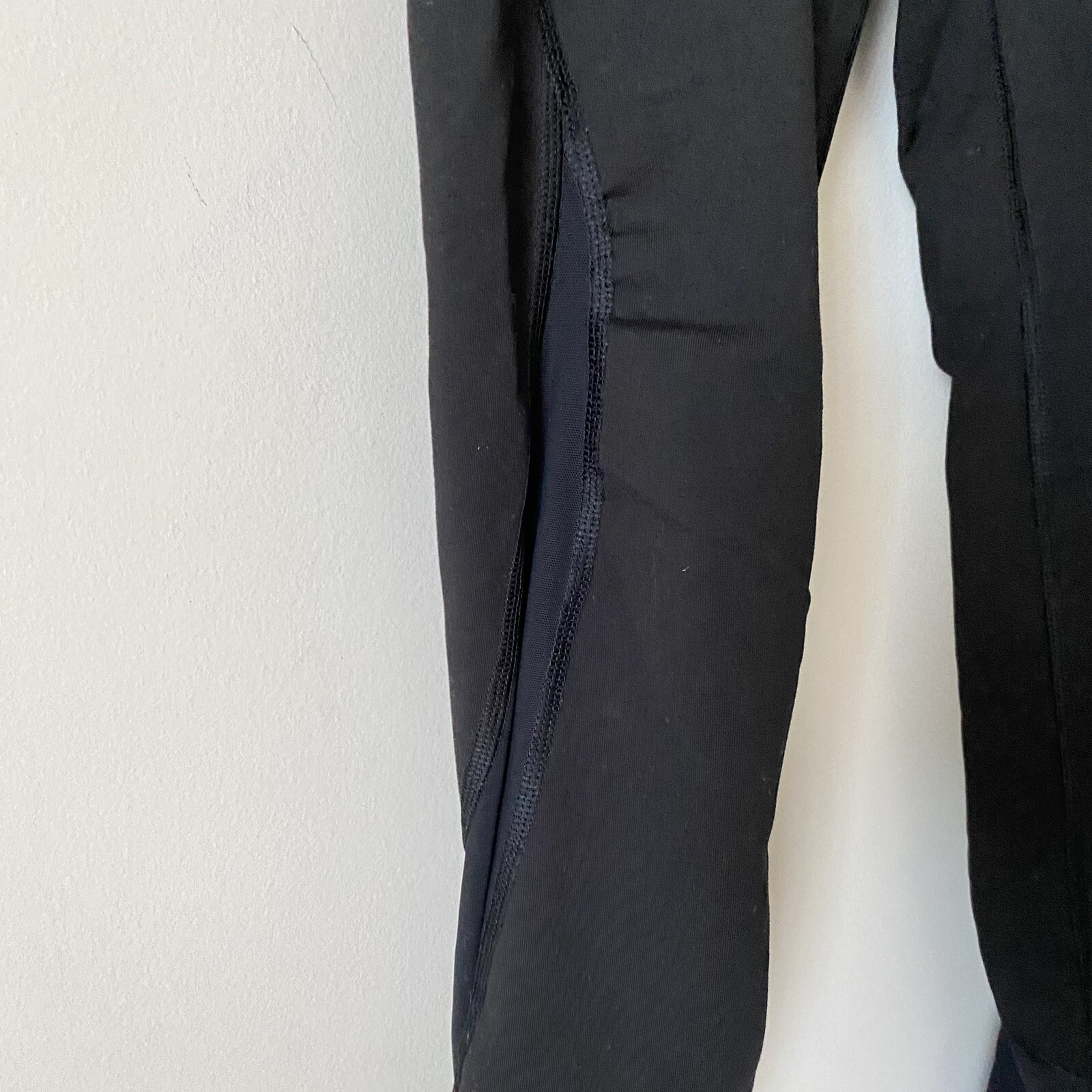 Old Navy Active Elevate GoDry black leggings with mesh accent side pocket XS eBay