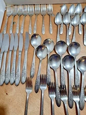 Antique Vtg 1937 Silverplate Rose & Leaf Pattern National Silver Co. A1 Set 48