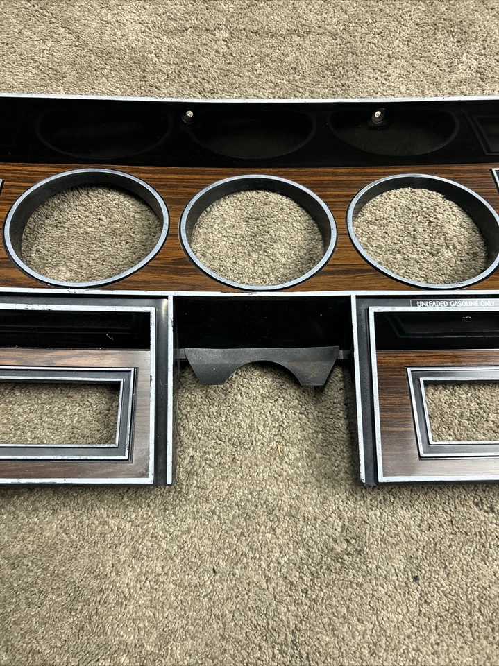 1981-1993 DODGE Ram D150 D250 Ramcharger панель отделки приборной панели без кондиционера - Изображение 4 из 4