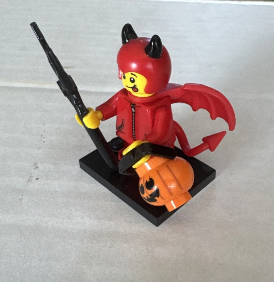 LEGO Linda Minifigura Pequeño Diablo - 71013 Coleccionable Serie 16 CMF RETIRADO Foto 2 de 3