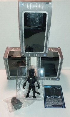 New ALIENS 3'' Vinyl Figures LOT of 3 BLACK XENOMORPHS Chase Figs Closed Pod $6Sh