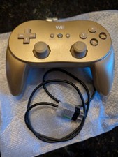 GoldenEye 007 Gold Classic Controller Pro Nintendo Wii With Box No Game