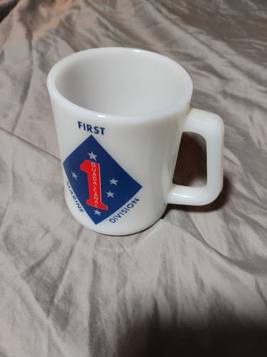 Vtg 1st Marine Division Milk Glass Mug Guadalcanal WWII Cold War Korea Vietnam 