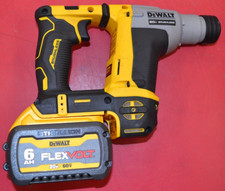 DEWALT Li-ion DCH172 5/8 Rotary Hammer with n...